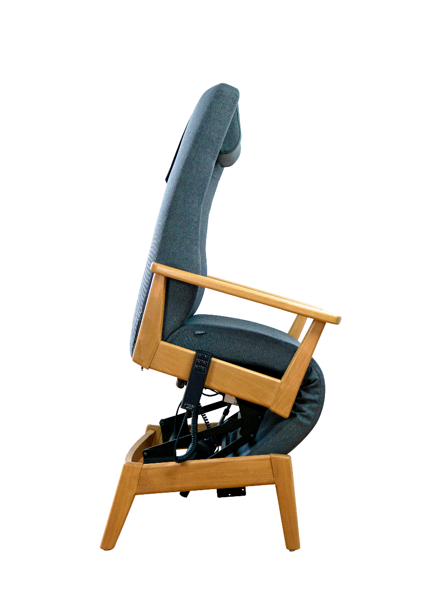 5040 Multiplus in Eiche