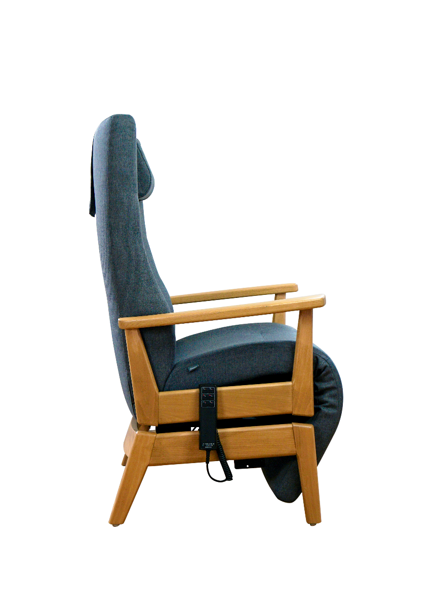 5040 Multiplus in Eiche