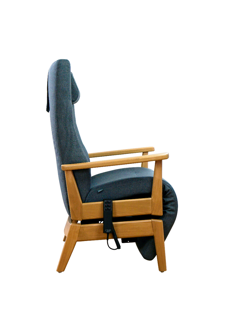 5040 Multiplus in Eiche