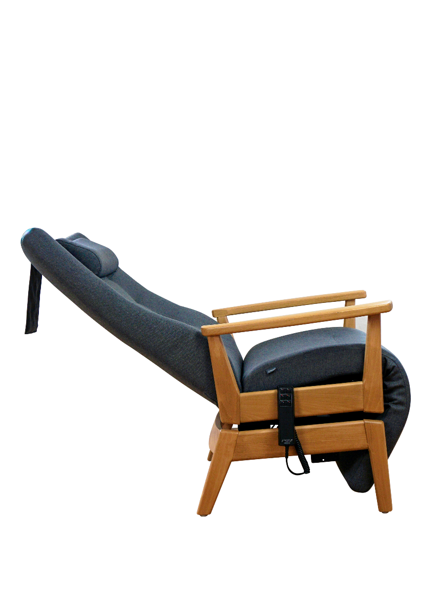 5040 Multiplus in Eiche