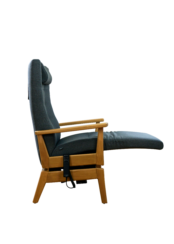 5040 Multiplus i eg